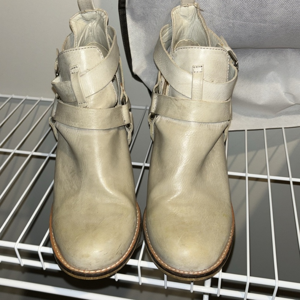 Booties - Picture 2 of 6